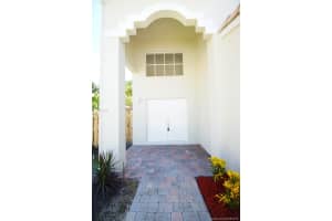1621 SW 102nd Ave, Pembroke Pines, FL 33025, Sold 09/30/19
