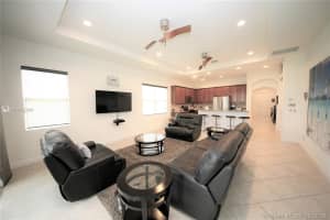 8214 NW 121st Way, Parkland, FL 33076, Sold 10/28/19