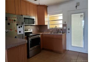 851 Meridian Ave # 25, Miami Beach, FL 33139, Sold 09/25/19