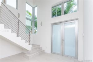 8237 NW 34th St, Doral, FL 33166, Sold 01/31/20