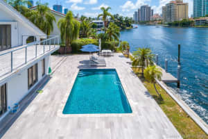 369 Centre Is, Golden Beach, FL 33160, Sold 05/11/20