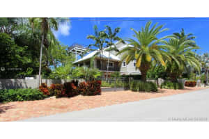 6 North Dr, Key Largo, FL 33037, Sold 10/31/19