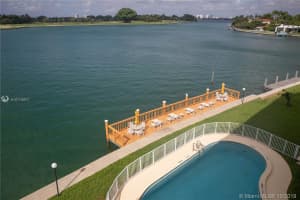 9270 W Bay Harbor Dr #4e, Bay Harbor Islands, FL 33154, Sold 01/03/20