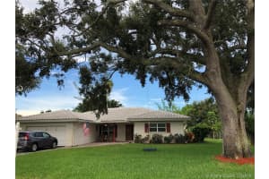 10660 NW 38th St, Coral Springs, FL 33065, Sold 01/22/20