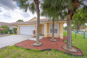 20894 NW 20th St, Pembroke Pines, FL 33029, Sold 11/07/19