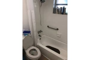 1330 W 54th St #102c, Hialeah, FL 33012, Sold 09/10/19