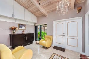 367 Leslie Dr, Hallandale Beach, FL 33009, Sold 11/06/19