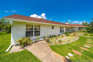 2377 Fawn Dr, Loxahatchee, FL 33470, Sold 01/13/20