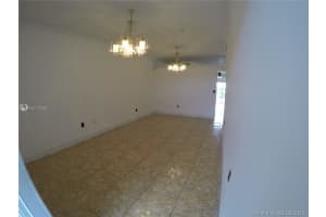 6940 NW 179th St, Hialeah, FL 33015, Sold 10/08/19