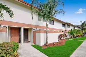4241 SW 71st Ter, Davie, FL 33314, Sold 09/18/19