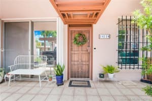 14114 Kendale Lakes Cir, Miami, FL 33183, Sold 12/20/19