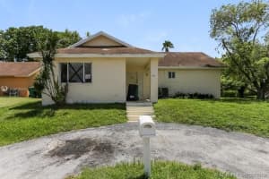13572 SW 285th Terrace, Homestead, FL 33033, Sold 01/06/20
