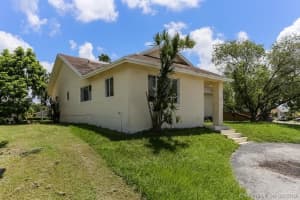 13572 SW 285th Terrace, Homestead, FL 33033, Sold 01/06/20