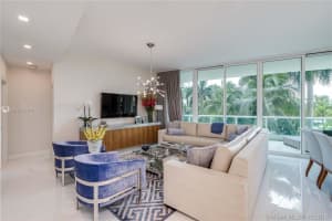 20155 NE 38th Ct, Aventura, FL 33180, Sold 06/30/20