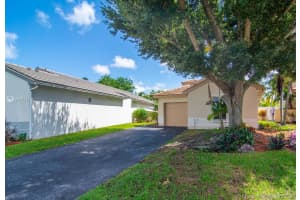 18801 NW 22nd St, Pembroke Pines, FL 33029, Sold 09/30/19