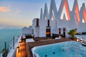 6365 Collins Ave # Ts-01, Miami Beach, FL 33141, Sold 11/13/20