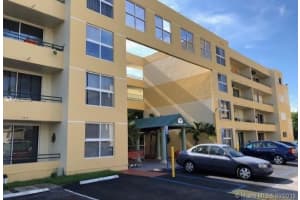 8320 NW 8th St, Miami, FL 33126, Sold 09/16/19