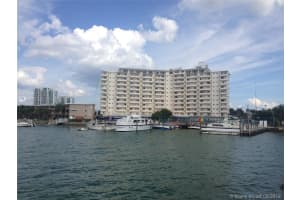 7904 West Dr, North Bay Village, FL 33141, Sold 12/12/19