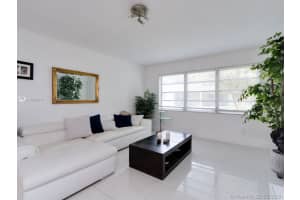 1540 NE 191st St, Miami, FL 33179, Sold 03/16/20