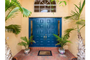 2642 W Abiaca Cir, Davie, FL 33328, Sold 10/11/19