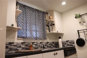 8600 SW 109th Ave, Miami, FL 33173, Sold 02/18/20