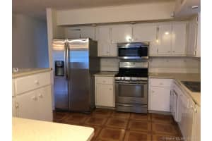 320 S 56th Ave, Hollywood, FL 33023, Sold 01/24/20