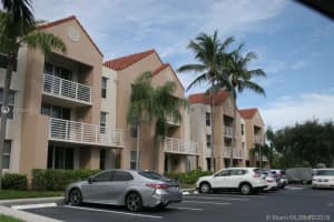 2721 Ocean Club Blvd, Hollywood, FL 33019, Sold 04/03/20