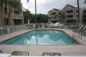 2721 Ocean Club Blvd, Hollywood, FL 33019, Sold 04/03/20
