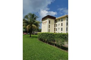 12035 NE 2nd Ave a419, North Miami, FL 33161, Sold 11/04/19