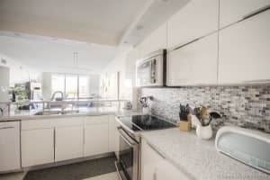 18100 N Bay Rd, Sunny Isles Beach, FL 33160, Sold 09/30/21