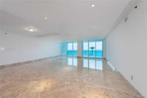 2711 S Ocean Dr, Hollywood, FL 33019, Sold 12/20/19