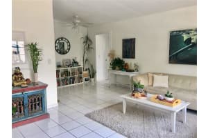 101 Collins Ave #12a, Miami Beach, FL 33139, Sold 11/01/19