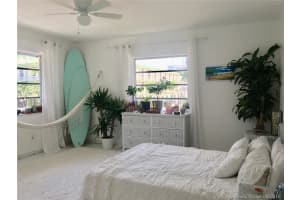101 Collins Ave #12a, Miami Beach, FL 33139, Sold 11/01/19