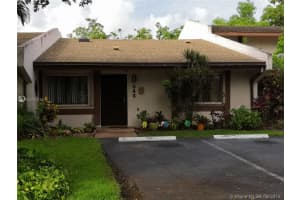 542 NE 199th Ln w5, Miami, FL 33179, Sold 10/23/19