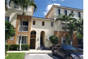 10242 NW 7th St, Miami, FL 33172, Sold 07/30/20