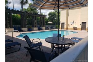 10242 NW 7th St, Miami, FL 33172, Sold 07/30/20