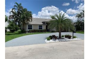 8601 NW 83rd St, Tamarac, FL 33321, Sold 02/28/20