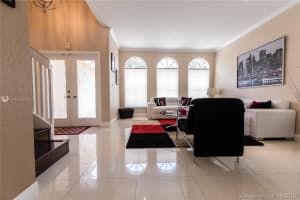 14382 N Royal Cove Cir, Davie, FL 33325, Sold 10/01/19