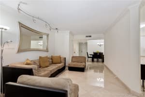 4775 Collins Ave, Miami Beach, FL 33140, Sold 02/28/20