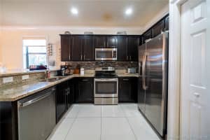 10250 NW 88th Terrace, Doral, FL 33178, Sold 12/17/19