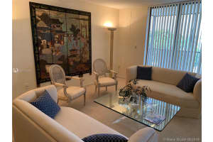 900 NE 195th St, Miami, FL 33179, Sold 01/31/20