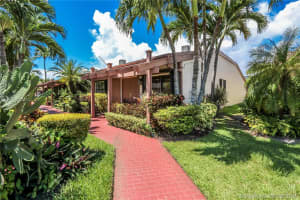 421 Leslie Dr, Hallandale Beach, FL 33009, Sold 10/11/19