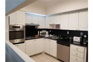 19370 Collins Ave, Sunny Isles Beach, FL 33160, Sold 01/03/20