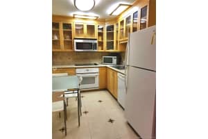 400 Kings Point Dr, Sunny Isles Beach, FL 33160, Sold 12/03/19
