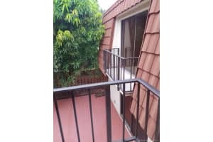 3220 Spanish Wells Dr, Delray Beach, FL 33445, Sold 10/25/19