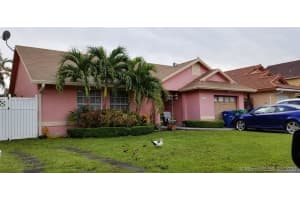 18670 NW 78th Ave, Hialeah, FL 33015, Sold 05/04/20