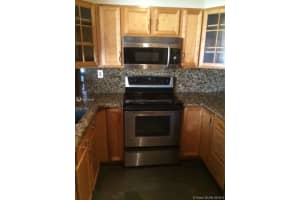 241 W Park Dr, Miami, FL 33172, Sold 03/13/20