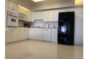 19370 Collins Ave, Sunny Isles Beach, FL 33160, Sold 03/05/20