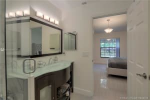 21224 Harbor Way, Miami, FL 33180, Sold 11/22/19