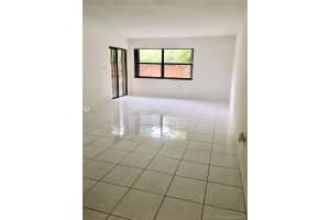 8877 Fontainebleau Blvd, Miami, FL 33172, Sold 10/02/19